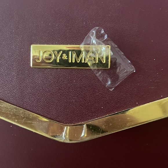 New Purse - Picture 2 of 4